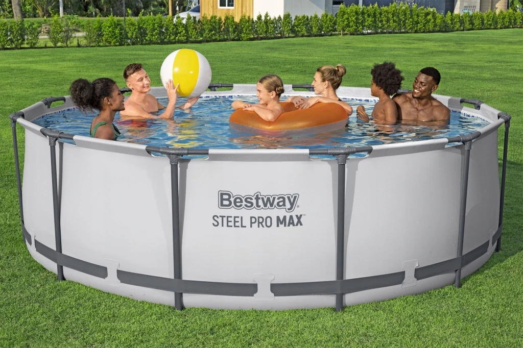 Каркасний басейн 366 x 120 см Bestway 56420 з драбиною, фільтром та тентом (10250 л.)