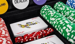 Подарунковий Набір для покеру MAX на 500 фішок у кейсі
